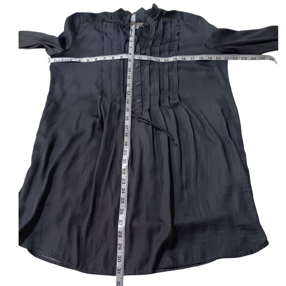 ANN TAYLOR LOFT Long Tunic Top Flowy Blouse Loose Small Tucks Tie Gray Boho - Picture 4 of 10